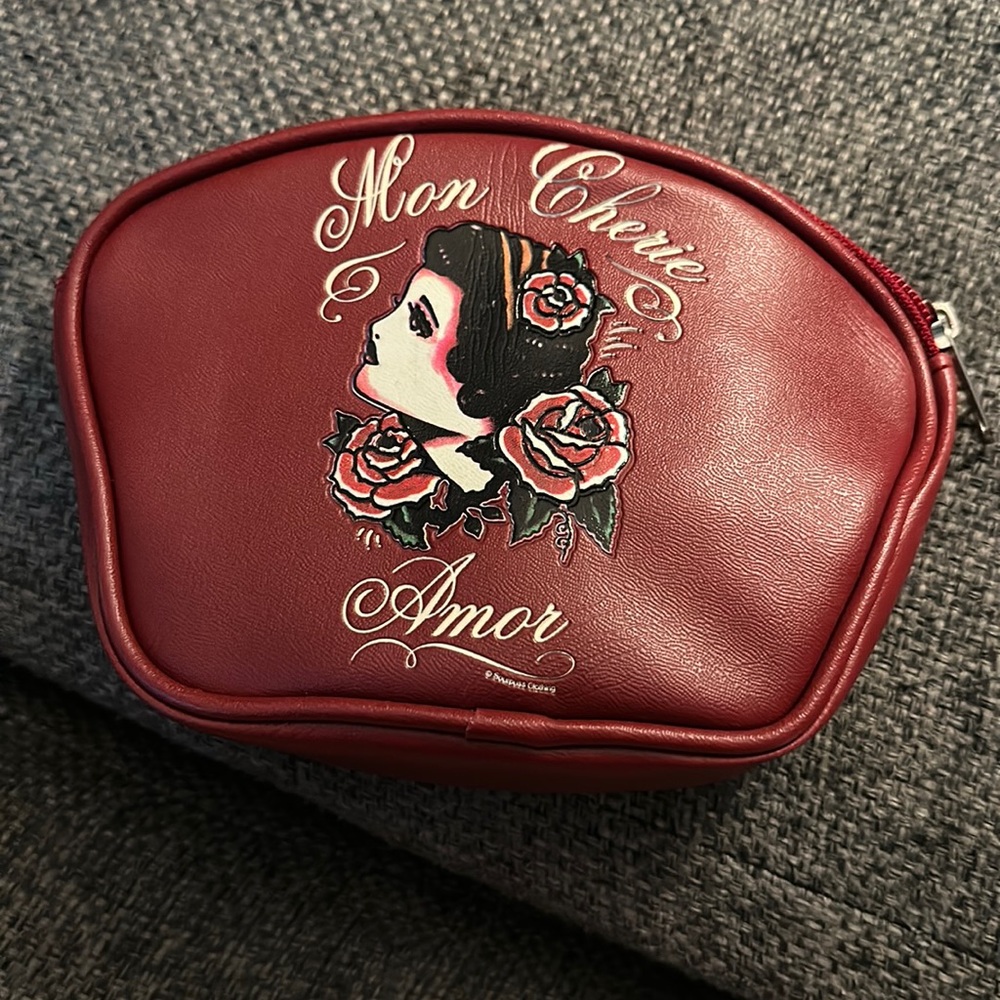 Mon Cherie Amor Sourpuss Makeup bag